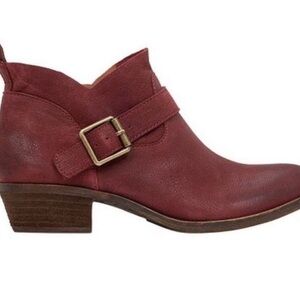 Lucky Brand Western Wine Leather Boomer Bootie Buckle 9.5
